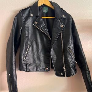 Wild Fable Faux Leather jacket size M, missing belt